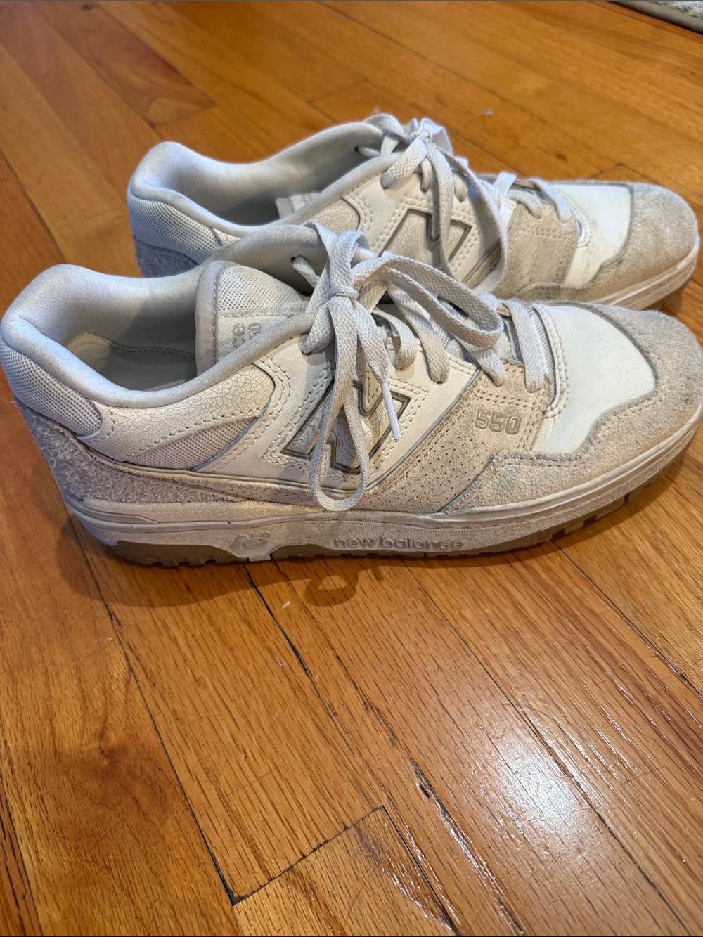 New Balance 550 Style, white on white, size 9W, 40.5 EUR